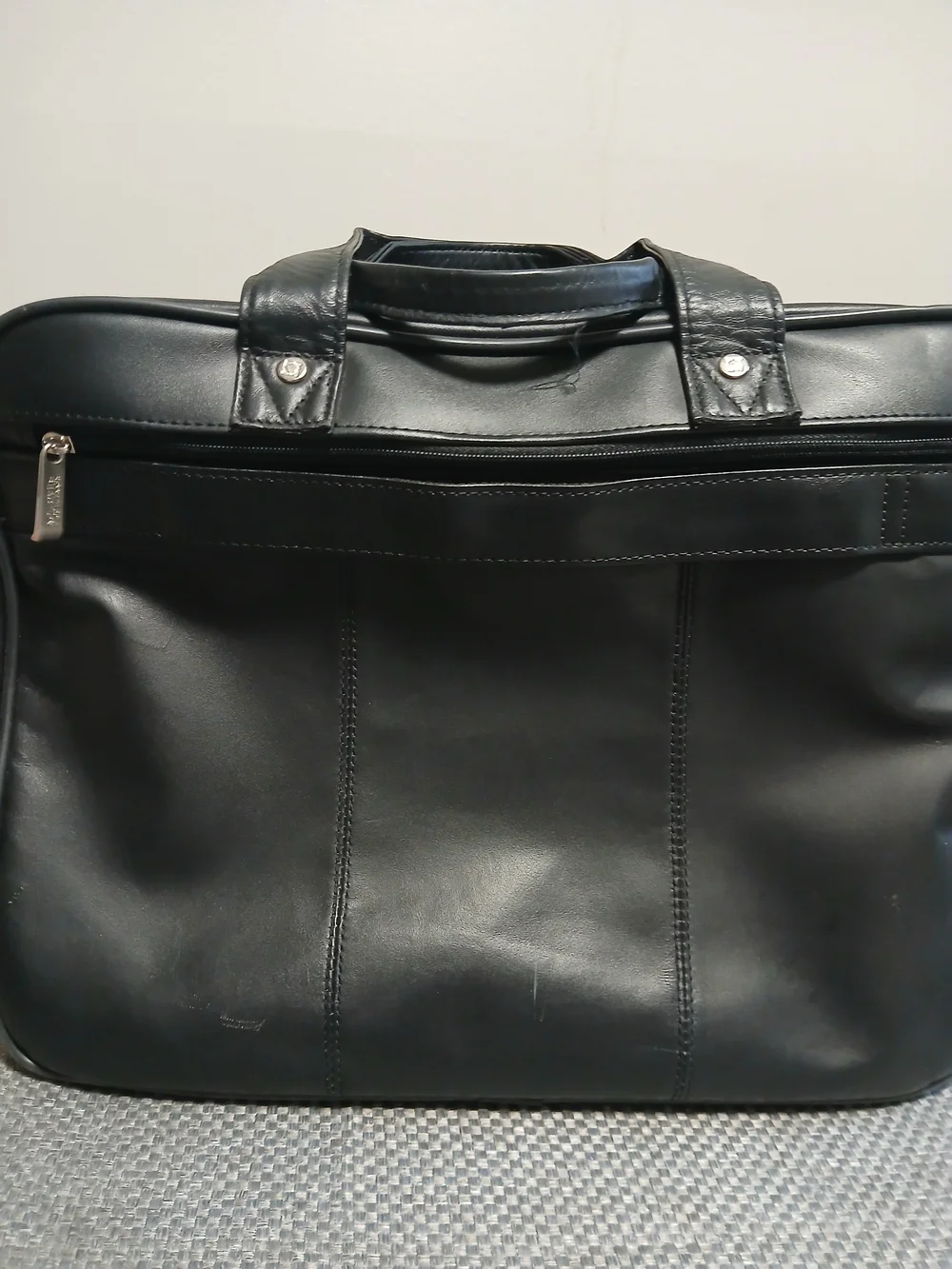 Kenneth Cole Reaction Black Laptop Briefcase